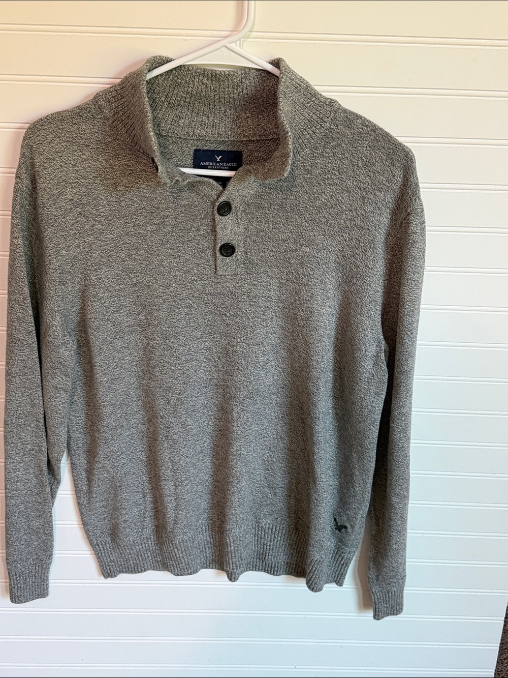 American Eagle Outfitters Men's Sweater